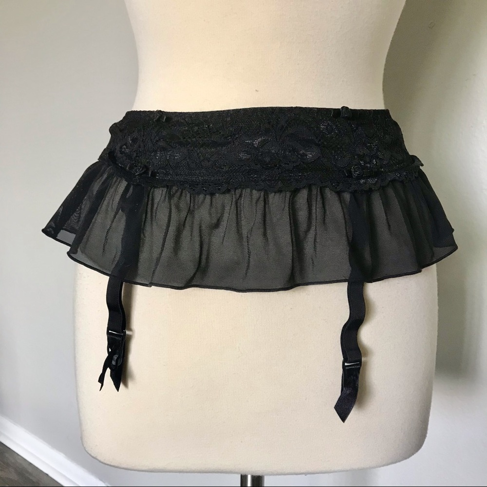 Bras N Things Black Sheer Lace Garter Belt Size 6 Stocking Suspenders Lingerie